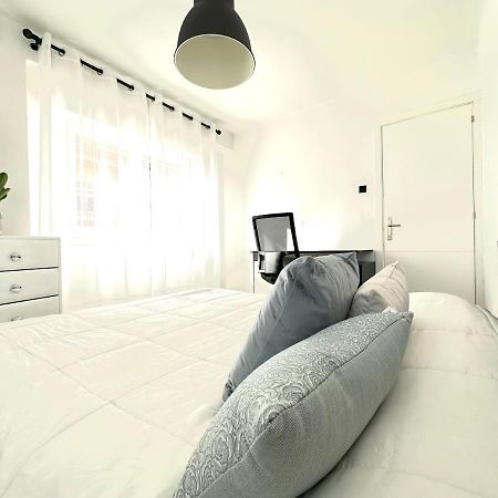 Apartamento Cebra Daire Zaragoza Dış mekan fotoğraf