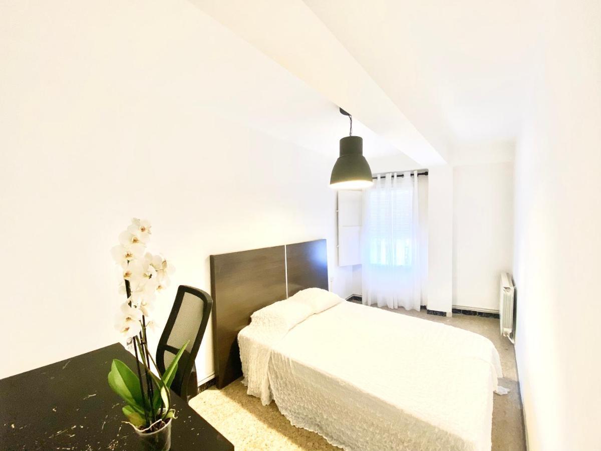 Apartamento Cebra Daire Zaragoza Dış mekan fotoğraf